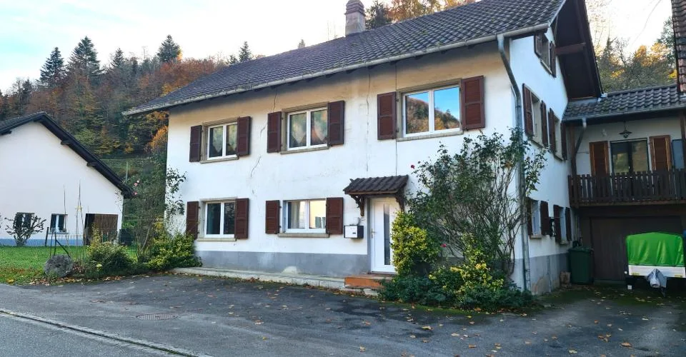 Grande maison familiale atypique de 7,5 pièces