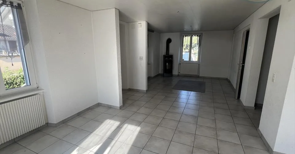 Maison individuelle de 5.5 pièces dans un quartier calme à Courgenay