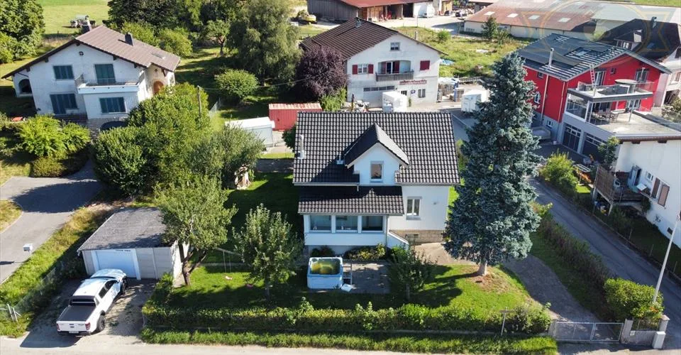 Maison individuelle de 5.5 pièces dans un quartier calme à Courgenay