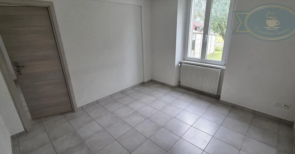 Maison individuelle de 5.5 pièces dans un quartier calme à Courgenay