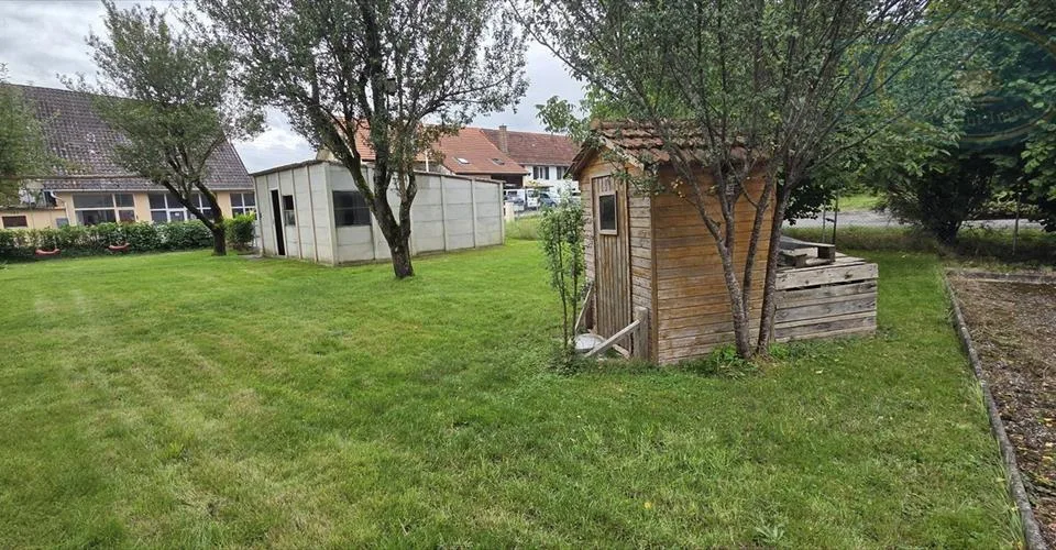 Maison individuelle de 5.5 pièces dans un quartier calme à Courgenay