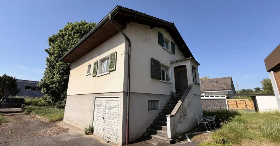 Maison individuelle avec un fort potentiel à Alle à vendre