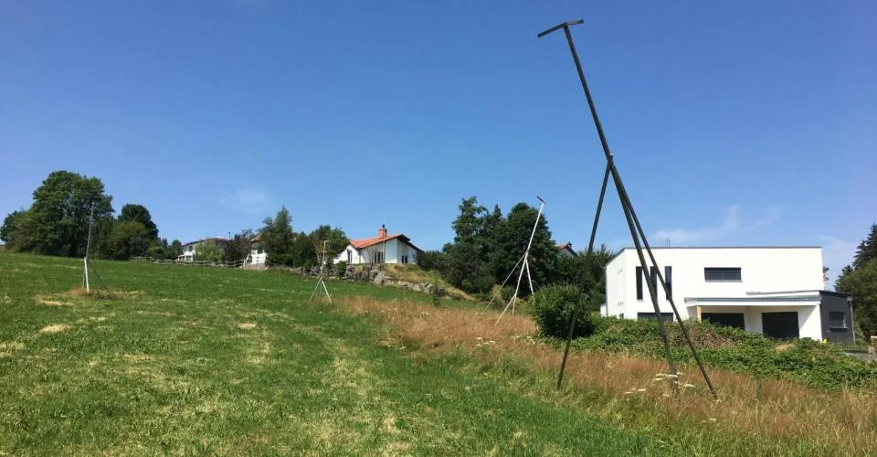 À vendre au Noirmont villa mitoyenne neuve et moderne de 5.5 pièces – Foto 7 von 9