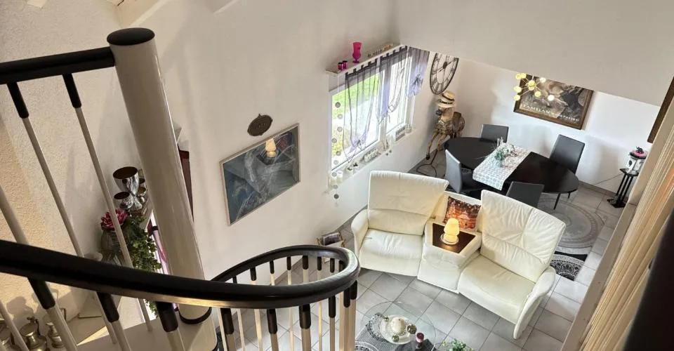 À Bassecourt appartement de 4.5 pièces avec mezzanine à vendre