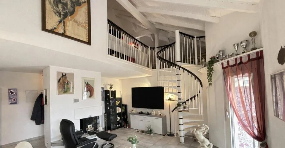 À Bassecourt appartement de 4.5 pièces avec mezzanine à vendre