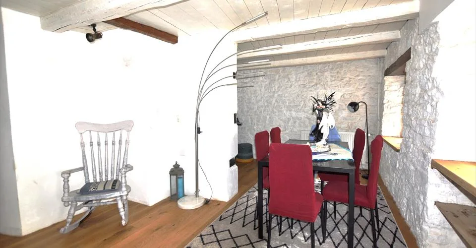 Propriété villageoise avec cachet située à Beurnevésin – foto 6 di 21