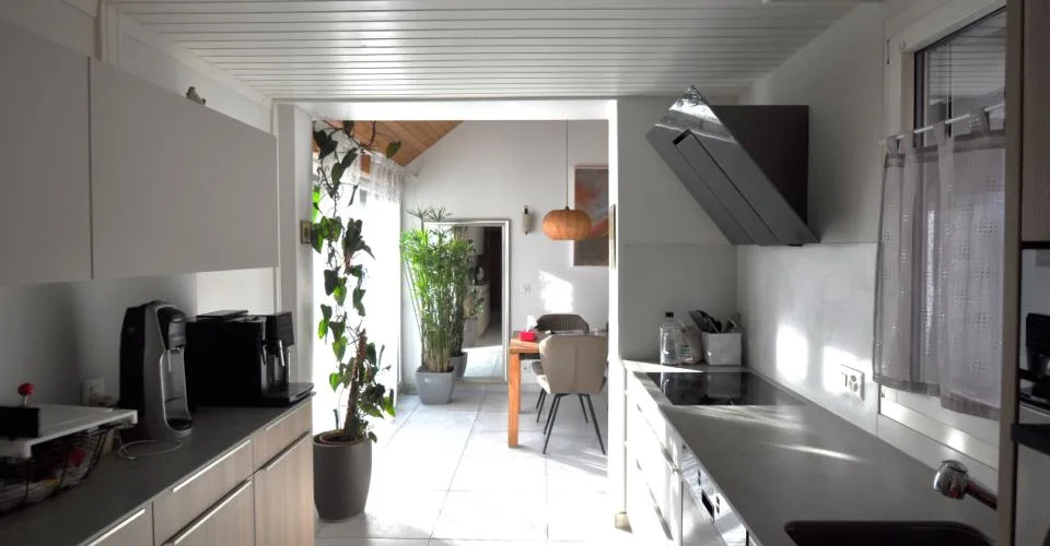 Très belle propriété rénovée située à Fontenais – Foto 3 von 16