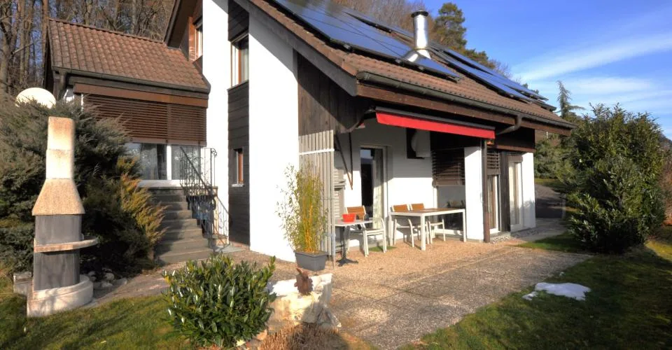 Très belle propriété rénovée située à Fontenais – Foto 15 von 16