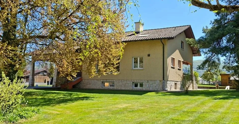 Maison familiale de 2 appartements, Courcelon - 1150000 – Foto 3 von 13