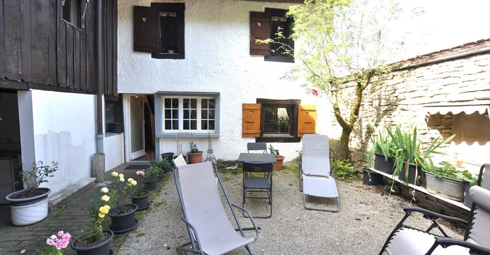 Dorfhaus mit Charme in Beurnevésin – foto 18 di 21