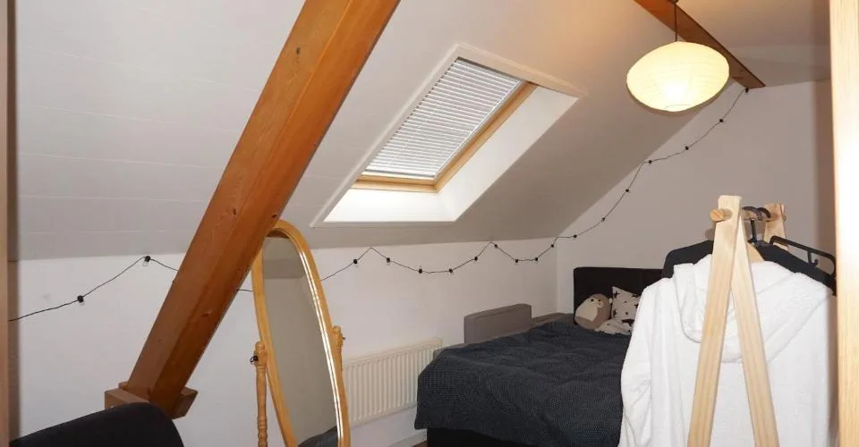 ARI-212 - Immeuble mixte de 250 m2 sur une parcelle de 723 m2 à Bassecourt – Foto 8 von 13