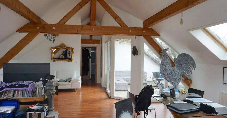 ARI-212 - Immeuble mixte de 250 m2 sur une parcelle de 723 m2 à Bassecourt – Foto 6 von 13