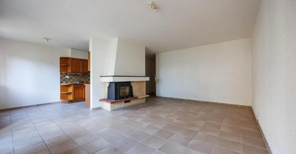 Appartement en PPE de 3 1-2 piÃ¨ces au 1er Ã©tage avec ascenseur