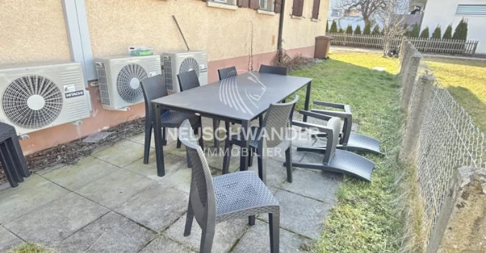Atelier à transformer en une maison familiale à Bassecourt à vendre