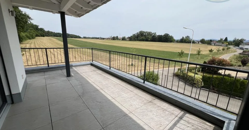 Maison contemporaine en lisière de forêt à Bonfol – foto 11 di 12