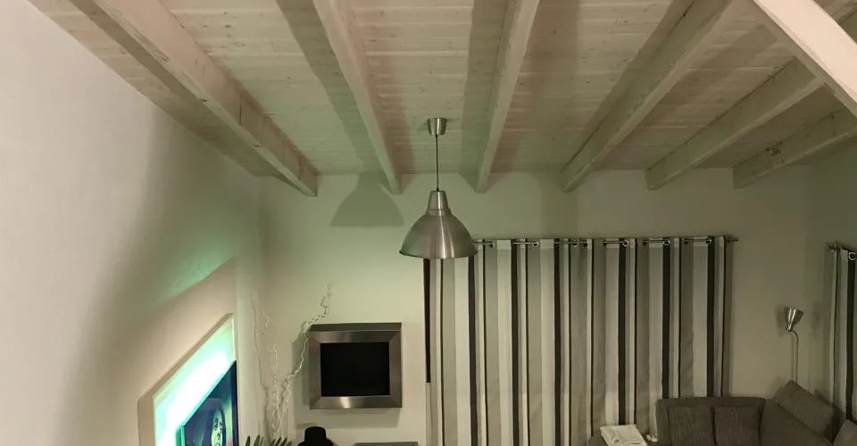 Maison avec grand jardin privatif et terrasse à Coeuve
