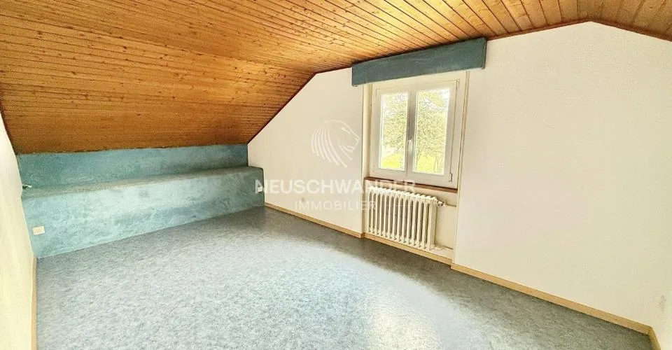 À vendre dans le village de Coeuve charmante maison de 6 pièces