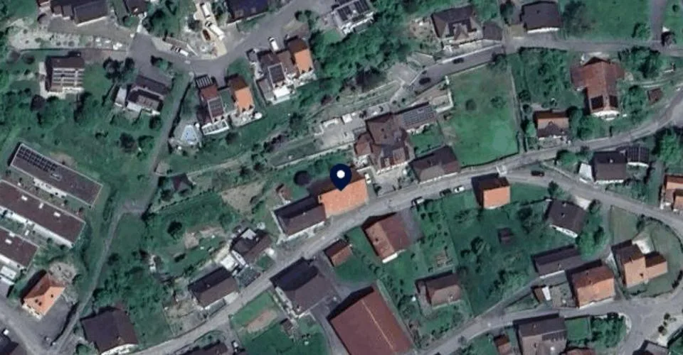 Maison à rénover avec projet de 4 appartements à Fontenais à vendre