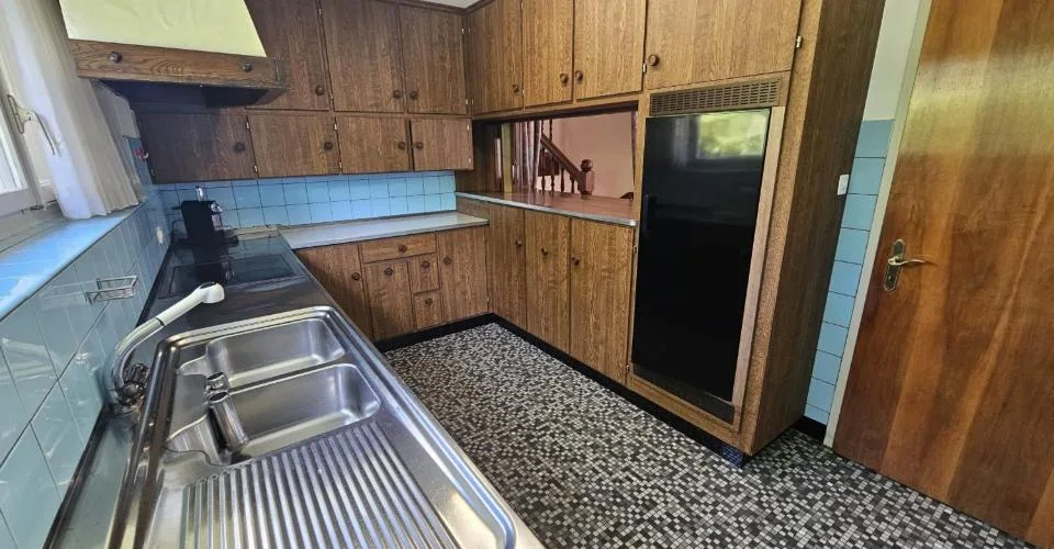 À Glovelier à vendre villa de 9.5 pièces sur une vaste parcelle