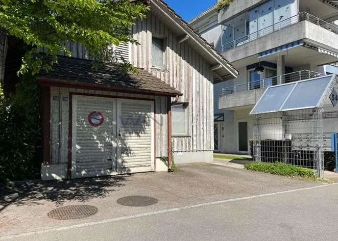 Pratique & central : Votre nouvelle place de parc