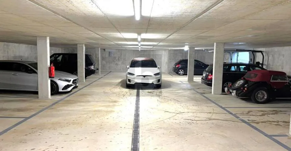 4 PARKINGS, OPPORTUNITÉ INVESTISSEUR
