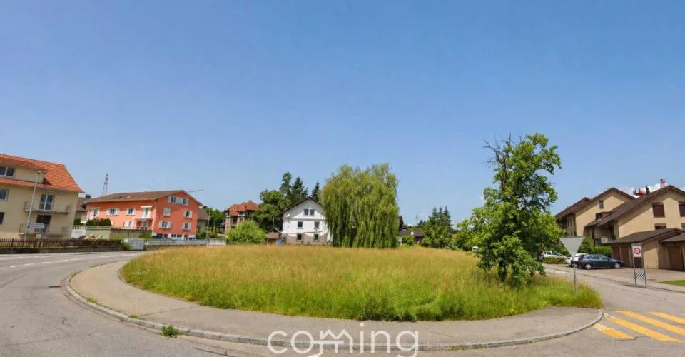 Terrain à bâtir à Kölliken - 3'172 m² avec bâtiment existant et potentiel de développement