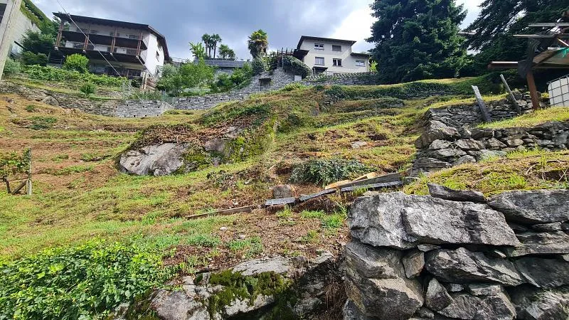 TRANQUILLO E SOLEGGIATO CON VISTA