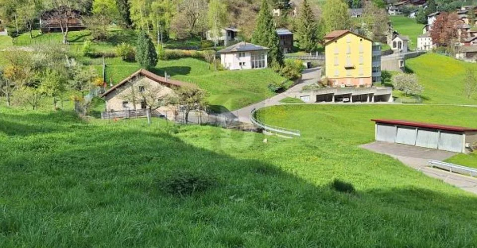 IN POSIZIONE TRANQUILLA E SOLEGGIATA CON VISTA