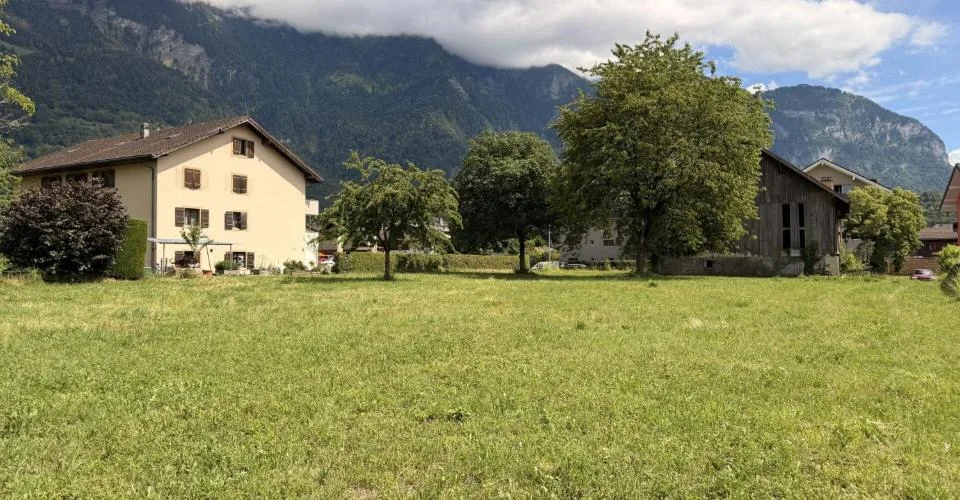 Terrain avec projet à vendre à Bex