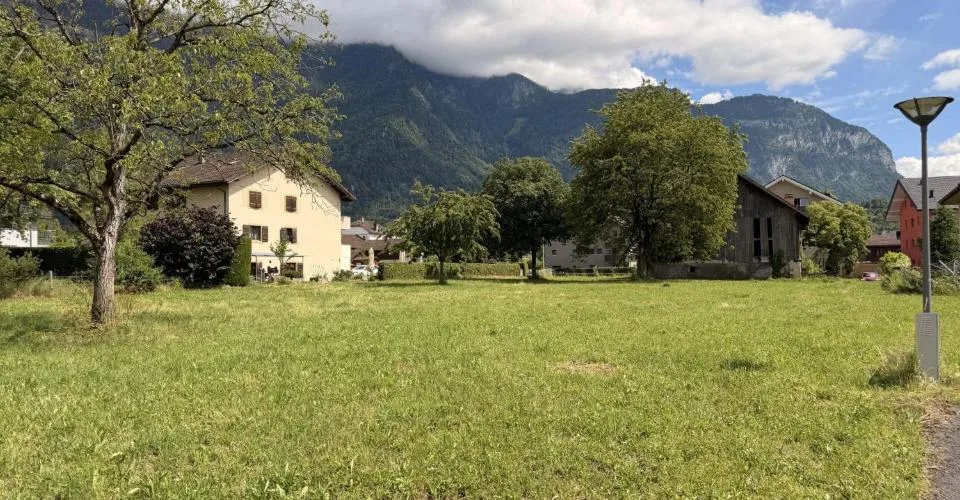 Terrain avec projet à vendre à Bex