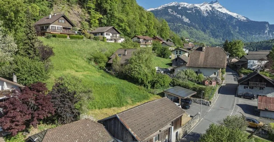 Antagnes - Ollon - Terrain à bâtir de 893 m2 avec couvert à voitures