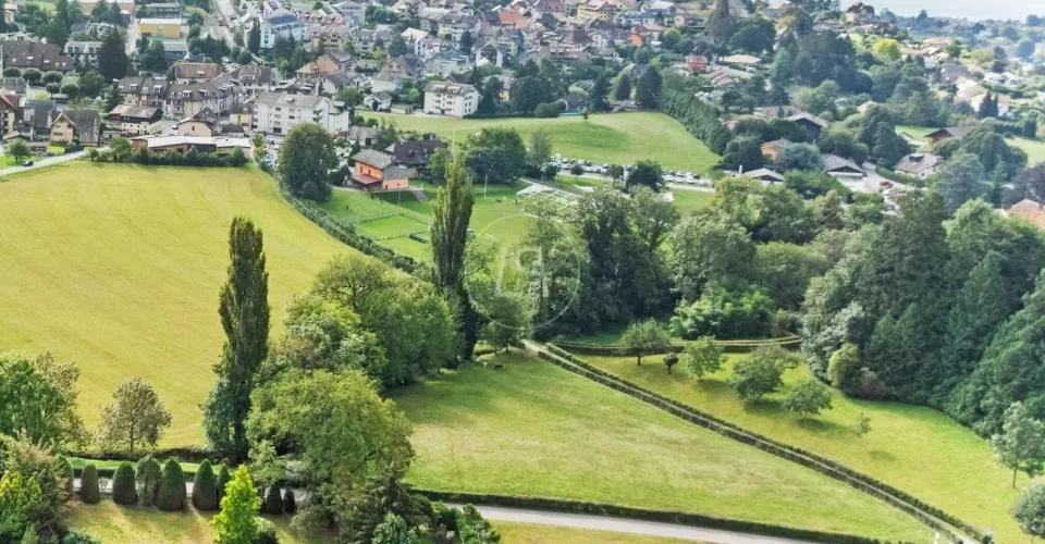 Belle parcelle constructible avec vue à Saint-Légier