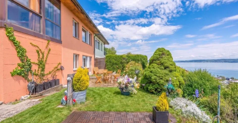 Maison avec vue sur le lac de Morat et la possibilité de construire appartement ou maison en plus de l' existant – Foto 11 von 12