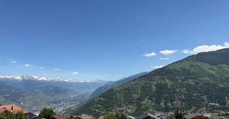Terrain avec permis de construire - opportunité exceptionnelle pour promoteurs et investisseurs – Foto 4 von 7