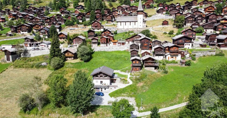 Très belle parcelle à construire au centre d'Ayer – Foto 10 von 11