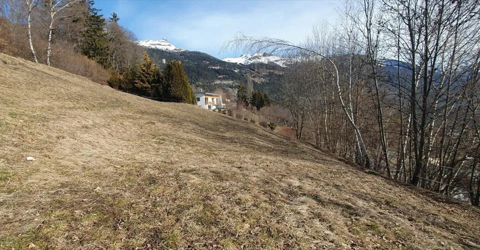 TERRAIN À VENDRE AVEC PERMIS EN FORCE À MOLLENS - CRANS-MONTANA – foto 3 di 4