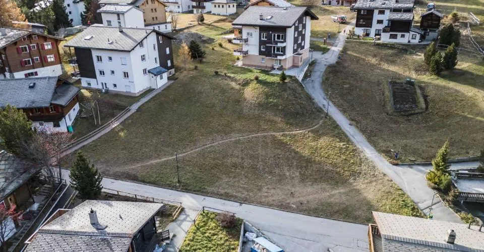 Magnifique terrain à bâtir à Saas-Fee