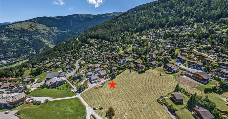 Terrain viabilisé libre de mandat dans un quartier résidentiel très proche du centre de la station