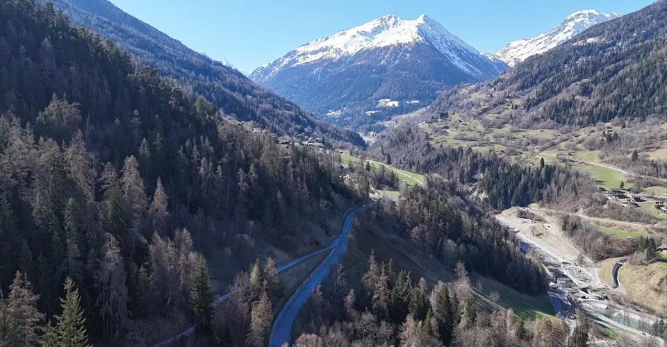 Magnifique terrain à bâtir de 587 m2 à Vissoie – foto 6 di 7