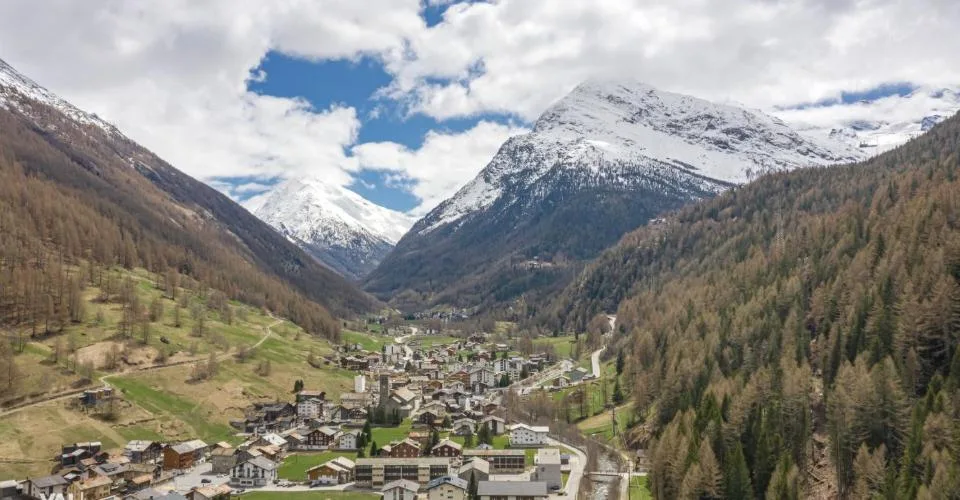 Terrain constructible dans un endroit magnifique et calme