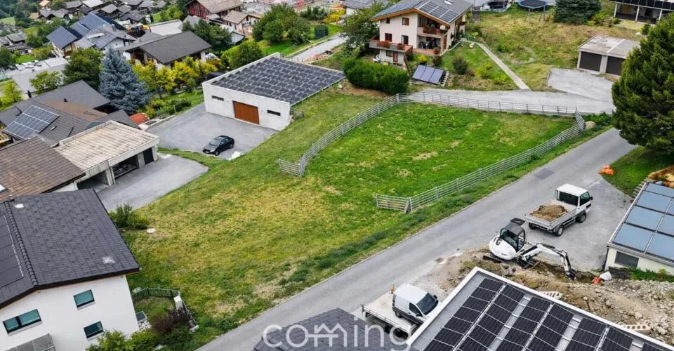 Construire avec vue à Bürchen - 729 m² en pente ensoleillée et environnement calme