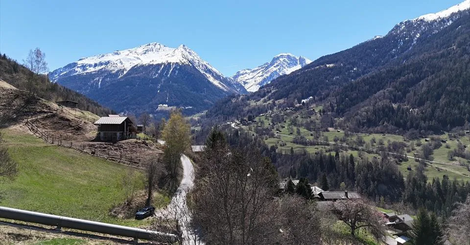 Magnifique terrain à bâtir aux Morands – Foto 2 von 5