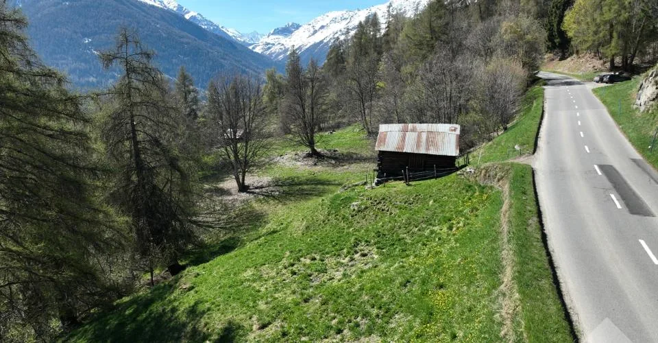 Terrain aux Masses avec vue dégagée