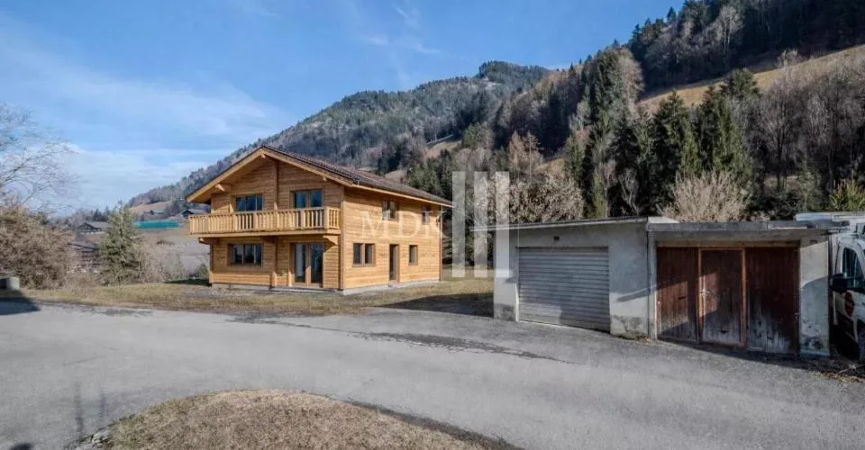 Parcelle constructible avec garage box à Val-d'Illiez