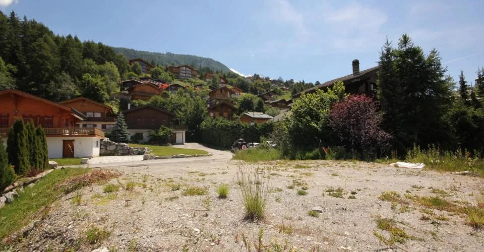 Magnifique terrain à construire à Haute-Nendaz !