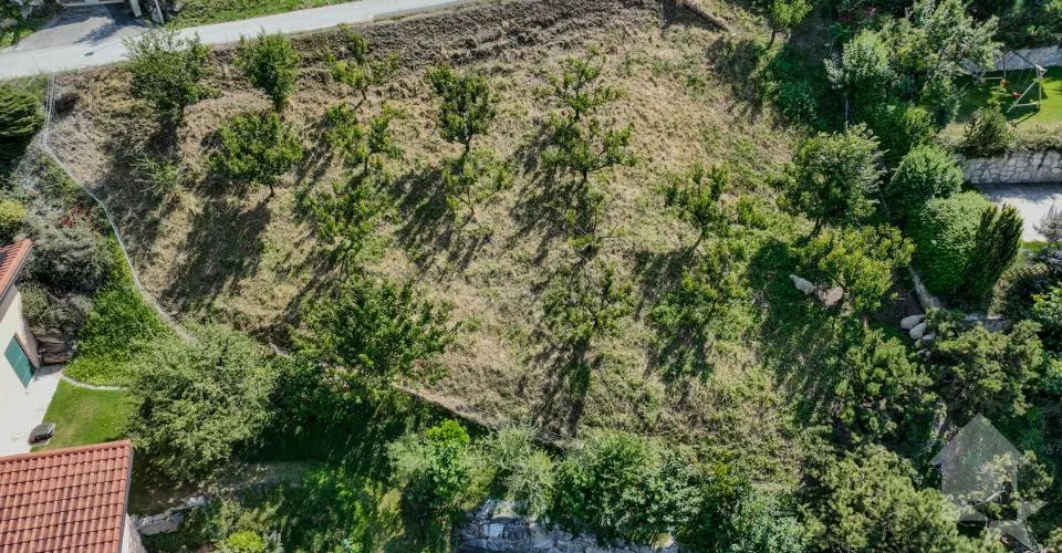 Magnifique terrain avec permis en force – foto 6 di 6