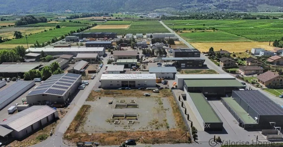 Terrain avec permis de construire à Vétroz