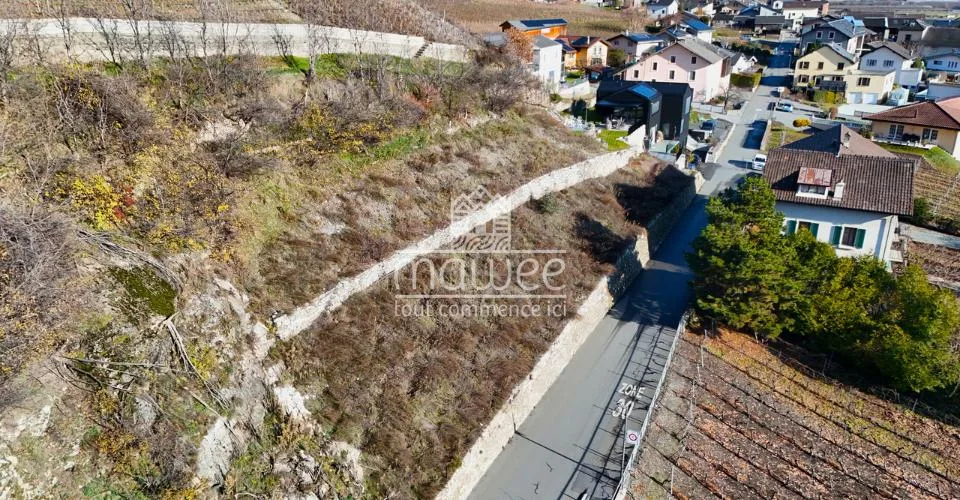 Terrain à bâtir dans un quartier résidentiel - Libre de mandat
