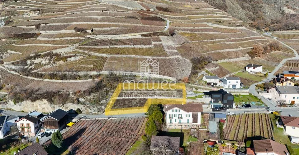Terrain à bâtir dans un quartier résidentiel - Libre de mandat