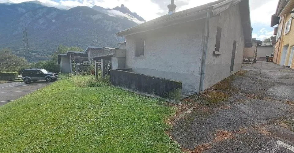Baugrundstück in St. Maurice – Ruhe und Natur mit bester Infrastruktu